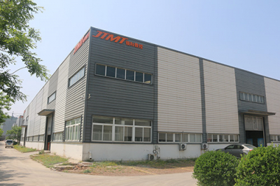 2006年與山東省機械設計院數控中心合作成立了研發(fā)中心